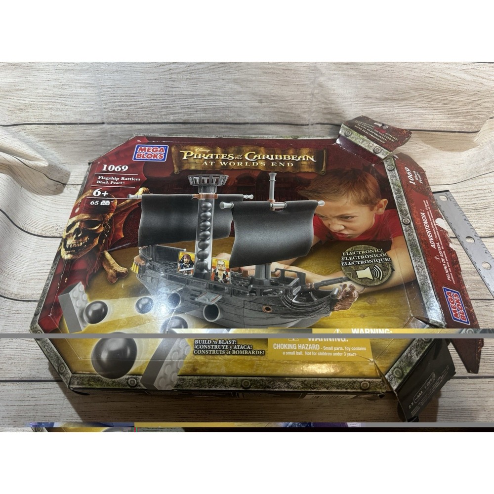 Mega Bloks Pirates of the Caribbean at World's End #1069 Set Open Box See Pics!
